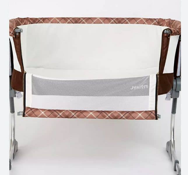 Imported juniors Bassinet 1