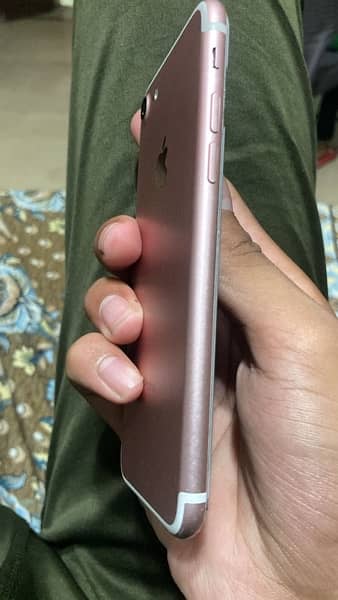 iPhone 7 32gb 3