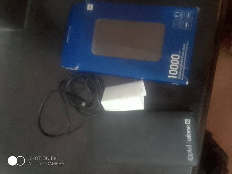 10000 mAh Redmi power bank 0