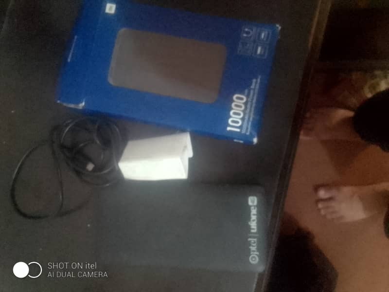 10000 mAh Redmi power bank 1