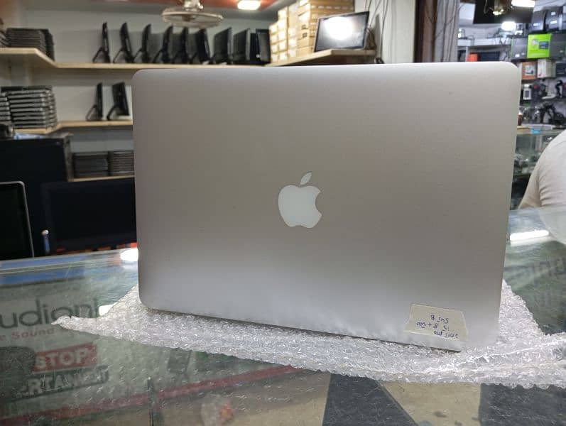 MacBook pro 2015 13" i7 /16/256 0