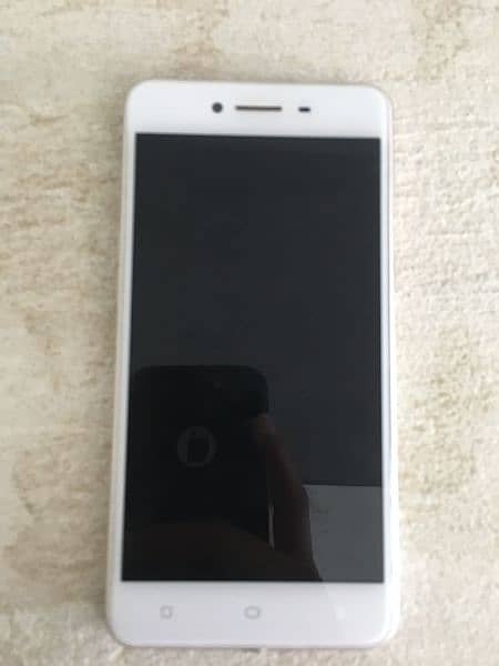 oppo a37.2gb ram 16 gb Rom 10/9.5 condition 1