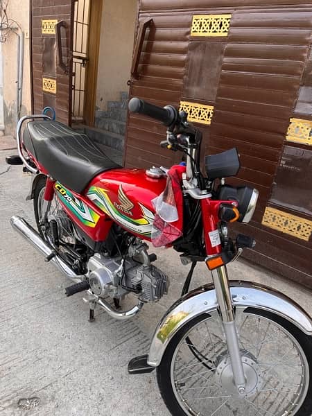 Honda CD 70 2023 9