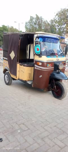 SazGar-2014,Disc-Brake,LPG-Gas-PetRoL Rickshaw,DarwaZy Lagay hwy hn