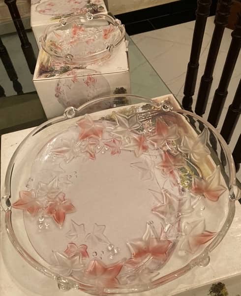 Cake plate with 6 serving plates 1