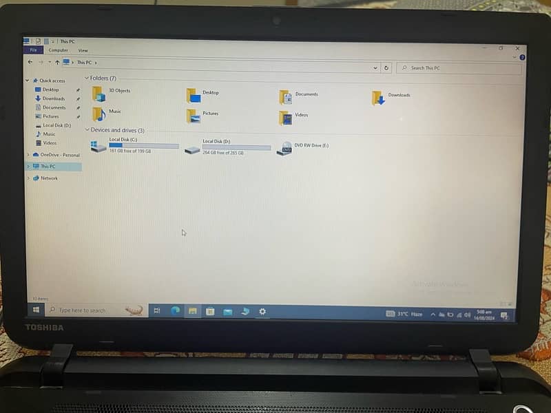 Toshiba Satellite 4GB - 500GB hard disk 10/10 3