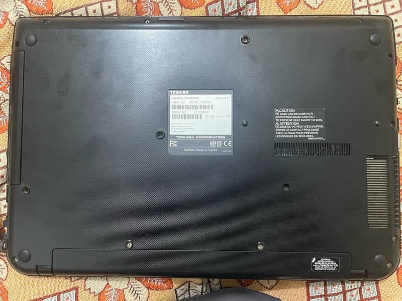 Toshiba Satellite 4GB - 500GB hard disk 10/10 5