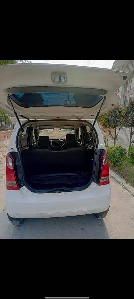 Suzuki Wagon R 2015 10