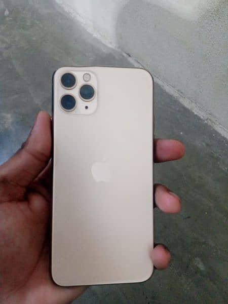 I phone 11 pro 0