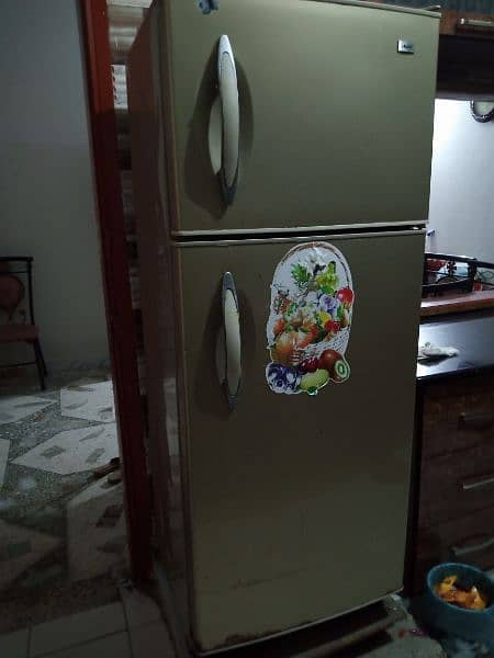 haier fridge with gud condition 3