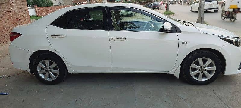 Toyota Corolla Altis Grande 2017 5