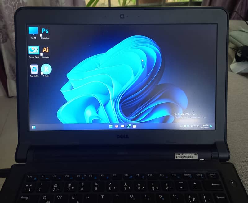 Dell Laptop i5 4th Generation 11