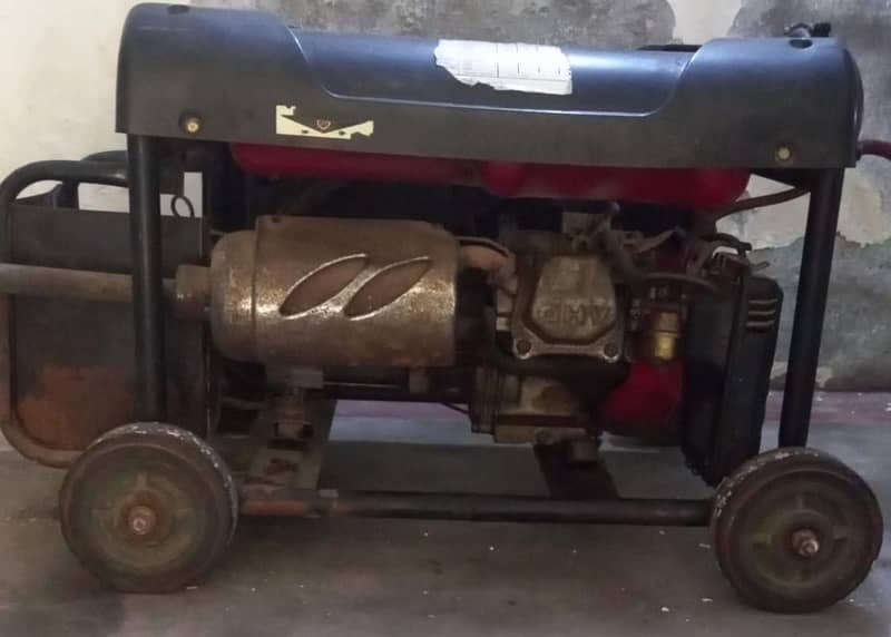 Generator 3.5 kva  for urgent saLe  neat and clean condition 1