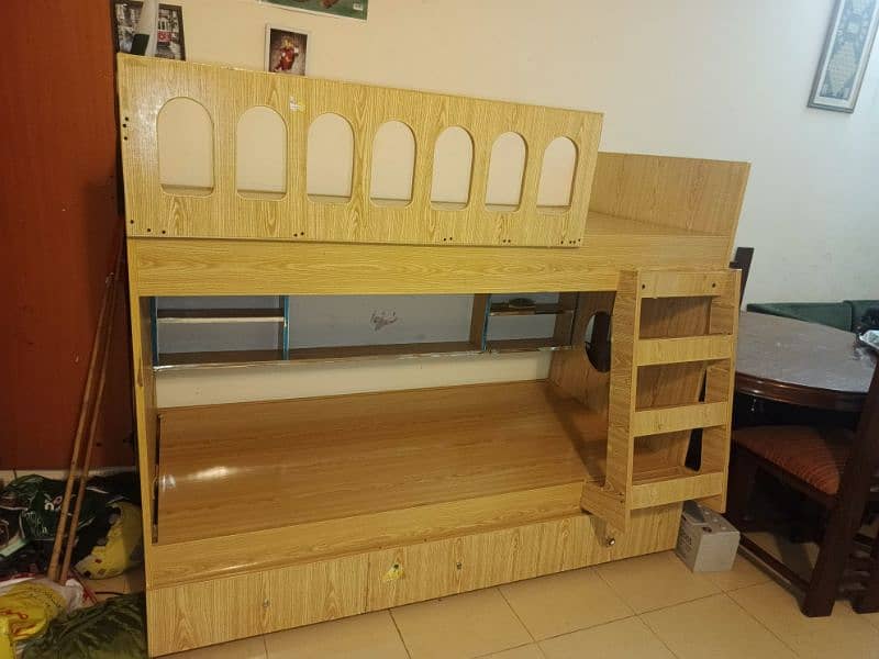 Triple Bunk Bed like New 11