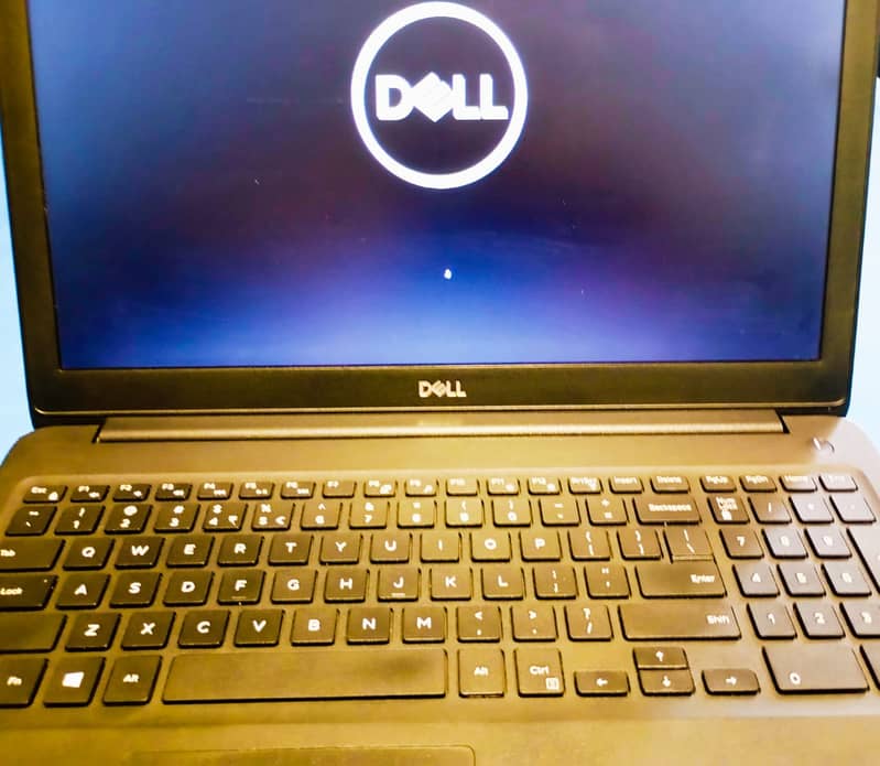 Dell Latitude 3500 Core i5 1