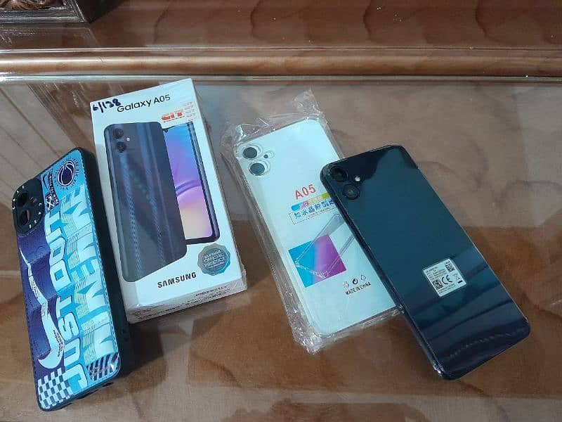 Samsung Galaxy A05 (6gb + 128gb) 1