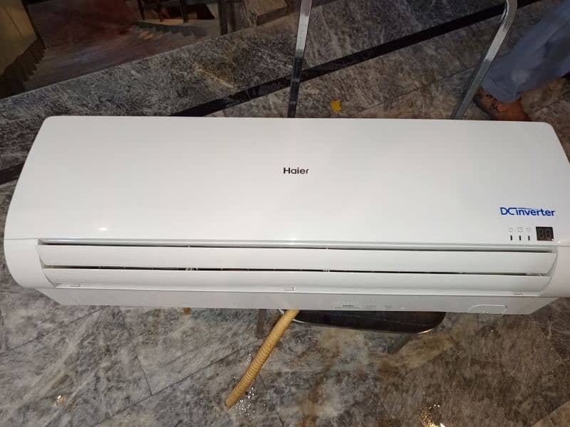 Haier 1.5 ton DC inverter heat and cool for sale 0