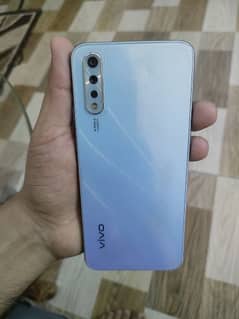 vivo S1