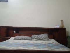 King Size Bed with mattress