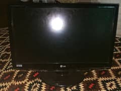 LG Flatron Lcd for sale in good condition