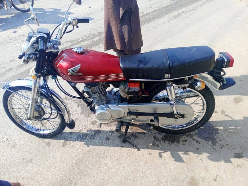 Honda 125 1984 Model - Vintage Bike 10