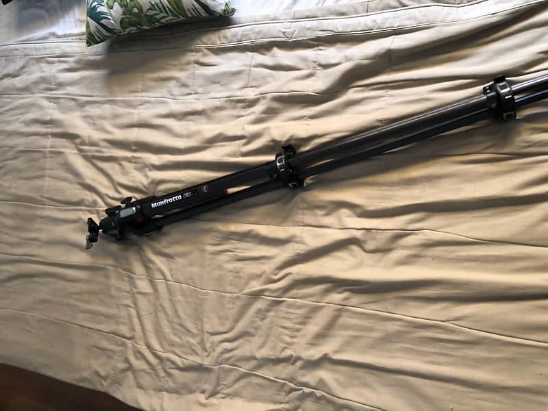 Manfrotto 190 Worth 400$ new tripod 3