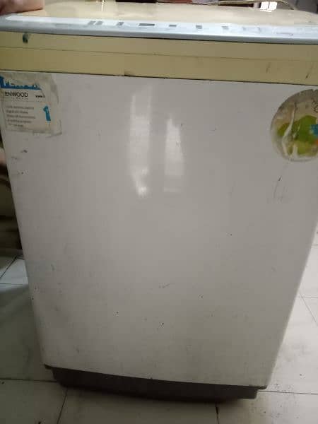 urgent sale Kenwood automatic washing machine 3