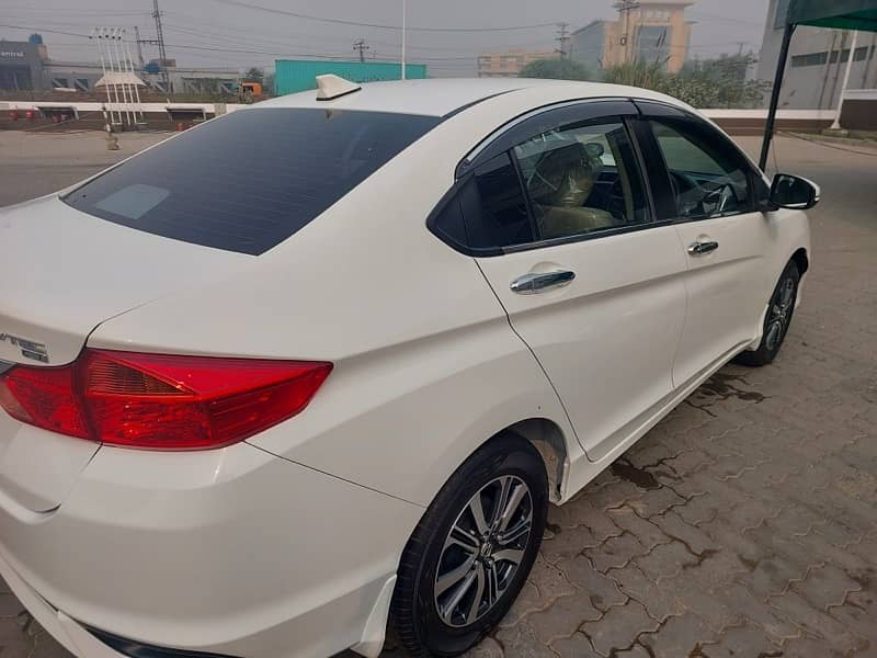 Honda City IVTEC CVT 2022 2