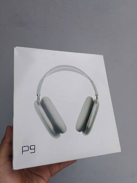 P9 headphones 1