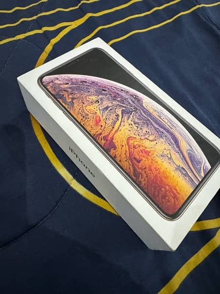 Apple Iphone XS MAX 64GB PTA APPROVED WITH BOX 0