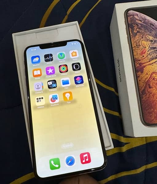 Apple Iphone XS MAX 64GB PTA APPROVED WITH BOX 2