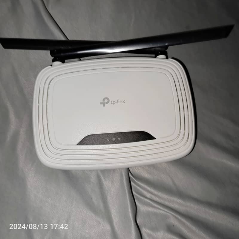 TP-Link Router Model no: TL-WR841N 2