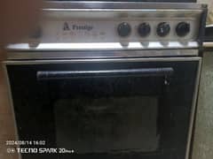 Prestige Stove 3 Capacity and Oven