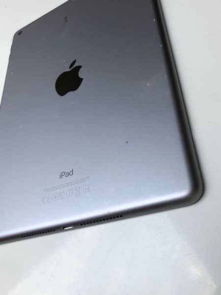 iPad 5th generation 128GB 1