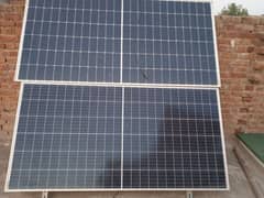 2 Solar panels with stand 450 watt