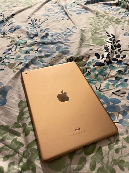 iPad 6th Generation ( 2018 ) 1