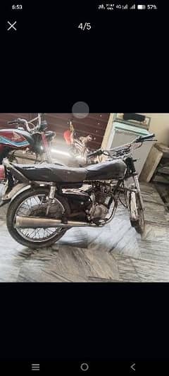 Honda 125 ,model 2005 , Sargodha number. copy letter ok