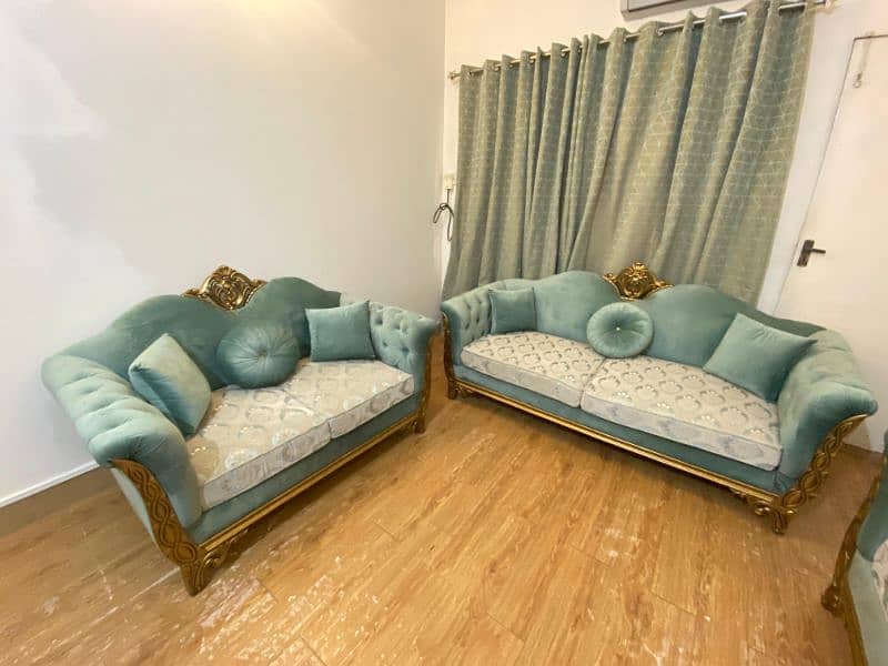 Sofa Set with center table for Sale 2