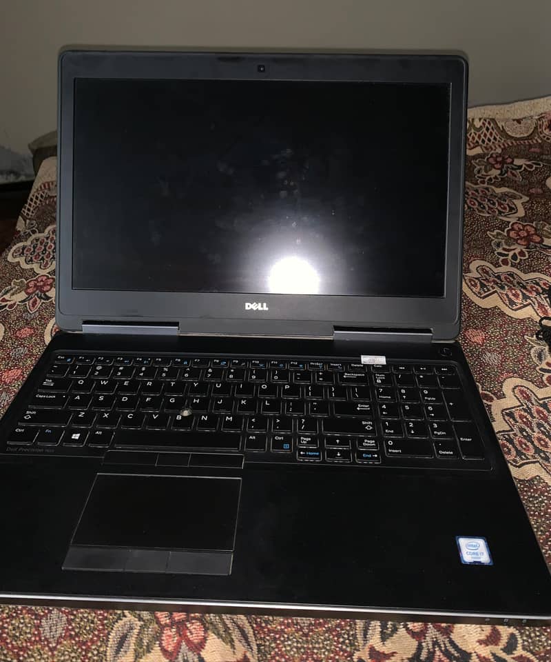 Dell Precision 7510 Mobile Workstation 4