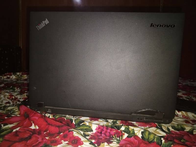 excellent laptop for online working and gaming 2