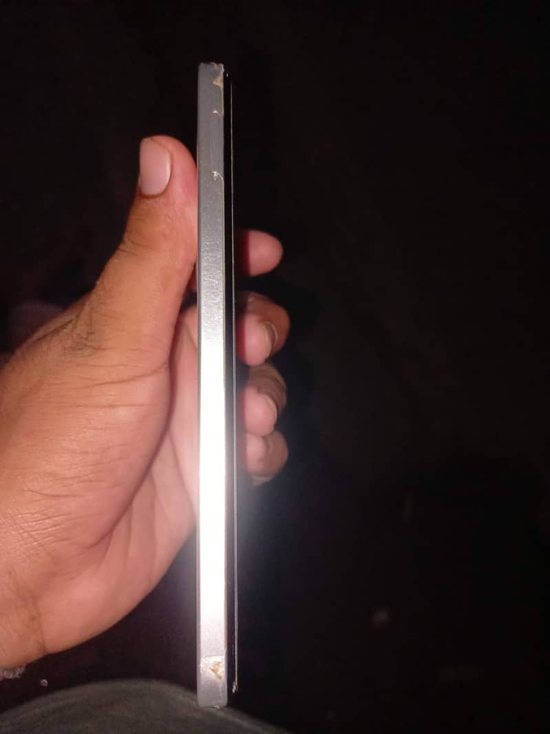 infinix smart with pro 8 128 gb are okay condition 10/10 3