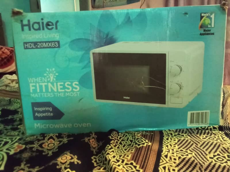 Microwave Oven 20L Haier HDL-20MX63 Elegant 9