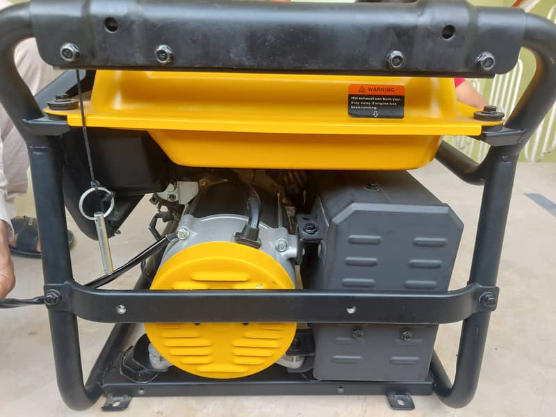 Rato/Hyundai 3.2KVA Petrol/Gas Generator RT4500ev 7