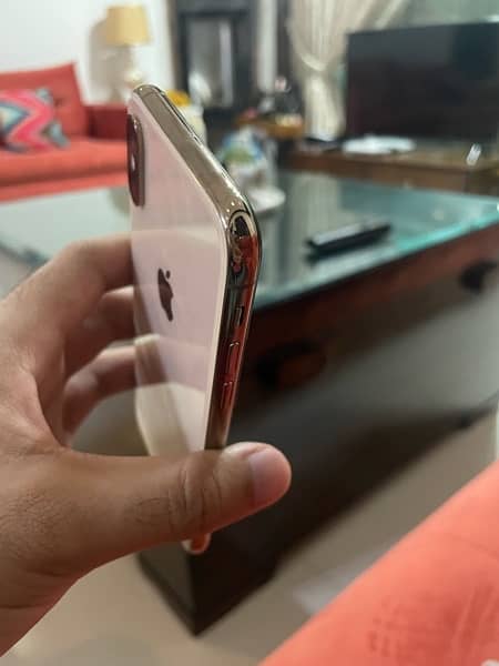 iphone XS 256GB PTA Approved 3