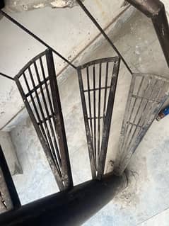 round stairs