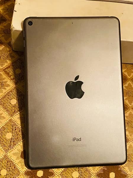 iPad mini 5 4