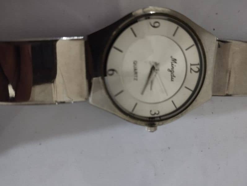 Men's Watches for Sale. . . A set of 3 watches for sale 3