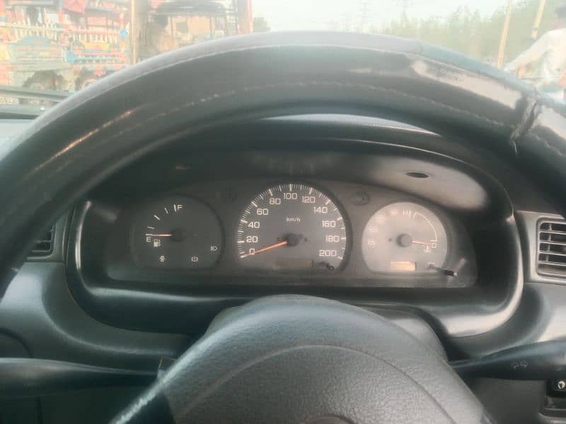 Nissan Sunny 2001 10