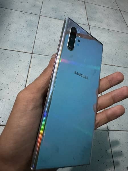 Samsung Note 10 + 5g 7