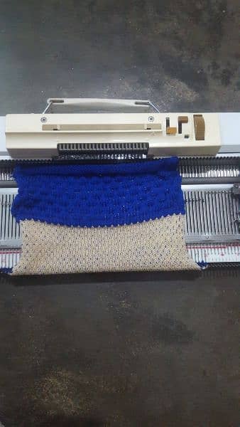 KNITTING  MACHINE  SALE 2